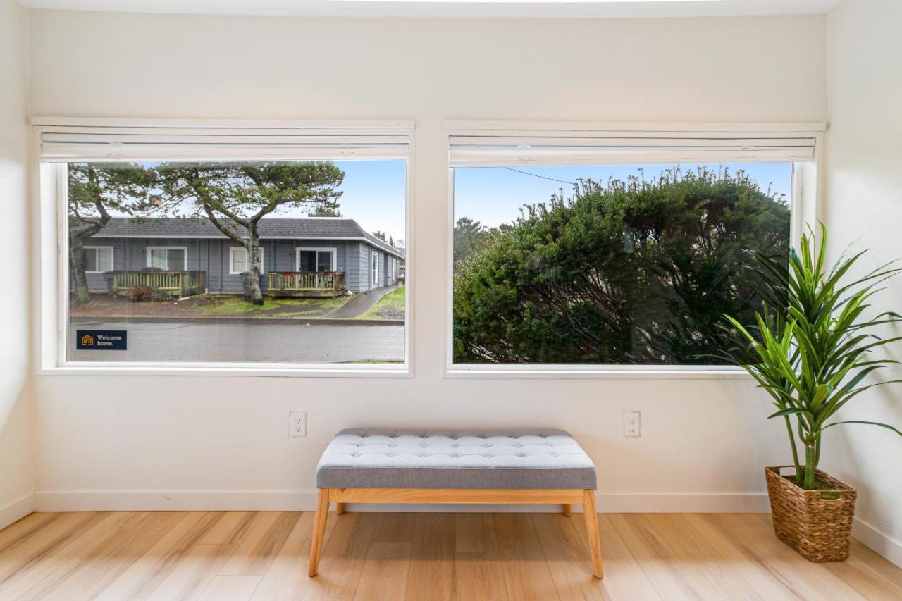 Seaside Ikebana Villa Exterior photo